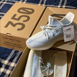 Yeezy male sneakers